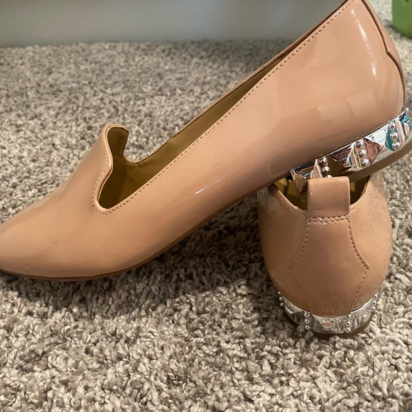 Franco Sarto Flats - Picture 2 of 2